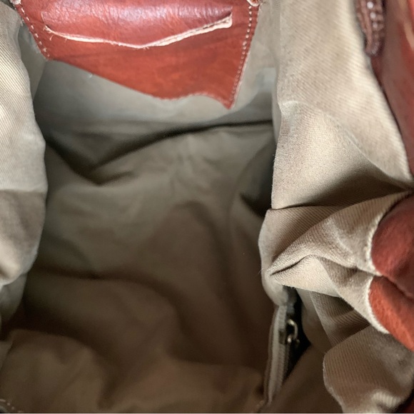 Italian Leather Bag - Picture 6 of 9